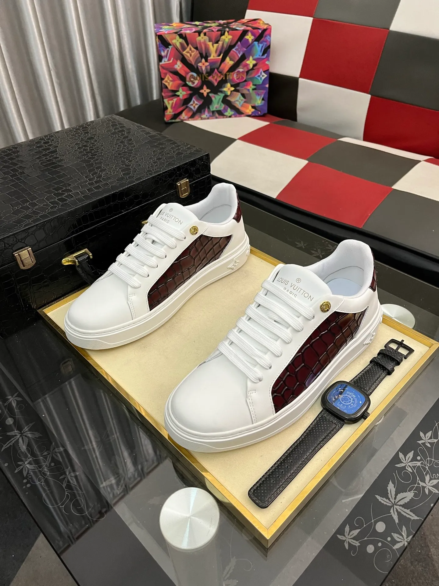 Men's shoes 💰520⌚️⌚️LV Louis Vuitton. The latest fashionable casual shoes are popular in physical stores. New spring and summer comfortable imported custom original cowhide, unique jacquard fabric element design. With sheepskin lining, Lv original bottom, [sun][sun] high-end packaging and high quality💪Details determine the quality, you can enter and leave the counter at will, welcome to compare🇮🇹Number of sizes 38-445️⃣Color options available